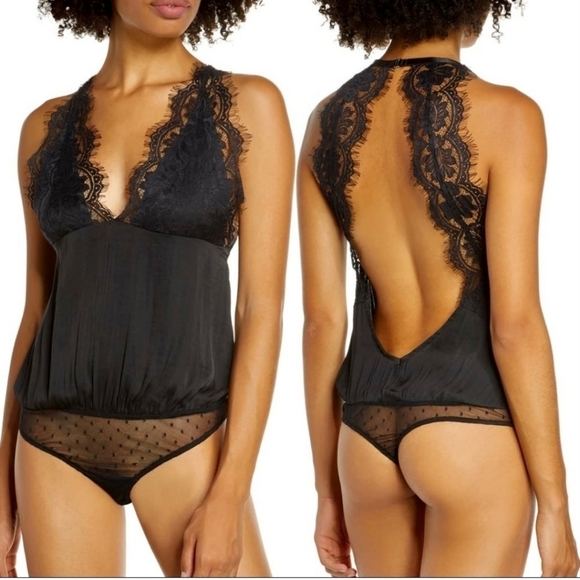 Free People Solid Black Melrose Lace Open Back V Neck Bodysuit - Picture 6 of 12